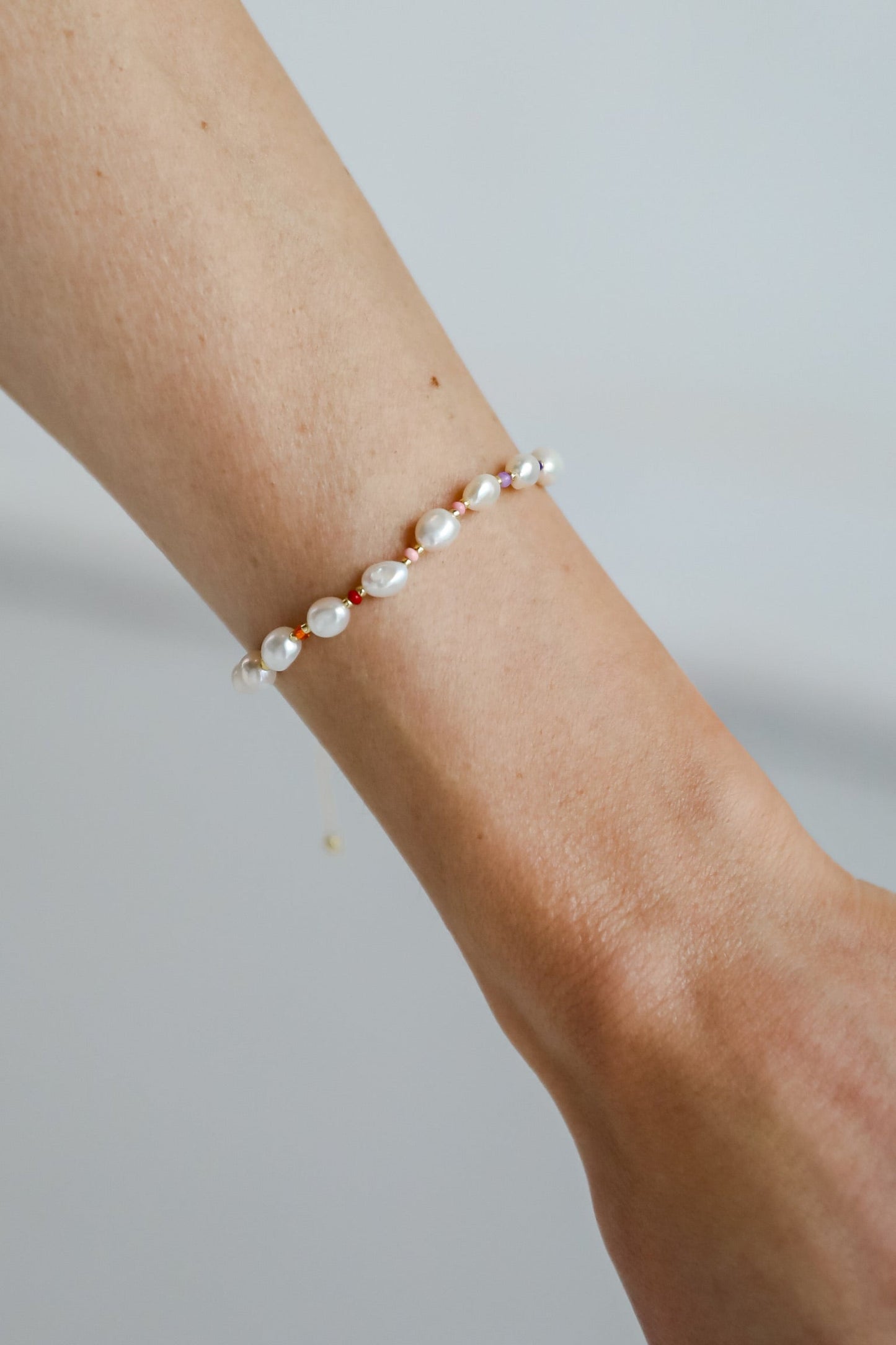 Amber White Pearl Bracelet